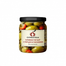Оливки Оливатека зеленые Гигант без косточки со сладким перцем и чесноком в рассоле 460 г