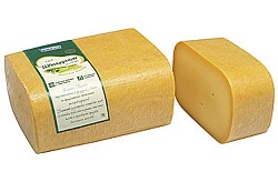 Сыр Швейцарский 45% Киприно