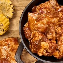 Свинина на хрящиках а маринаде охлажденная