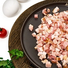 Грудинка сырокопченая нарезка 250 г