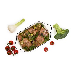 Гуляш из свинины в маринаде с овощами охлажденный
