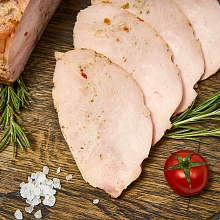 Рулет Томатный из индейки запеченный