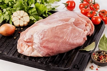 Окорок свиной охлажденный