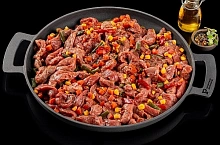 Бефстроганов По-итальянски с вялеными томатами охлажденный