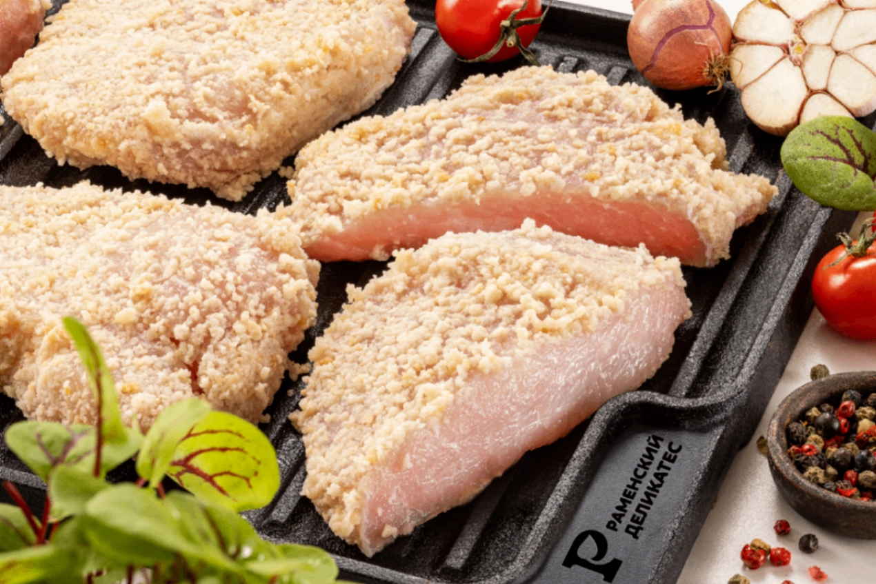 Шницель свиной замороженный в панировке 850 г