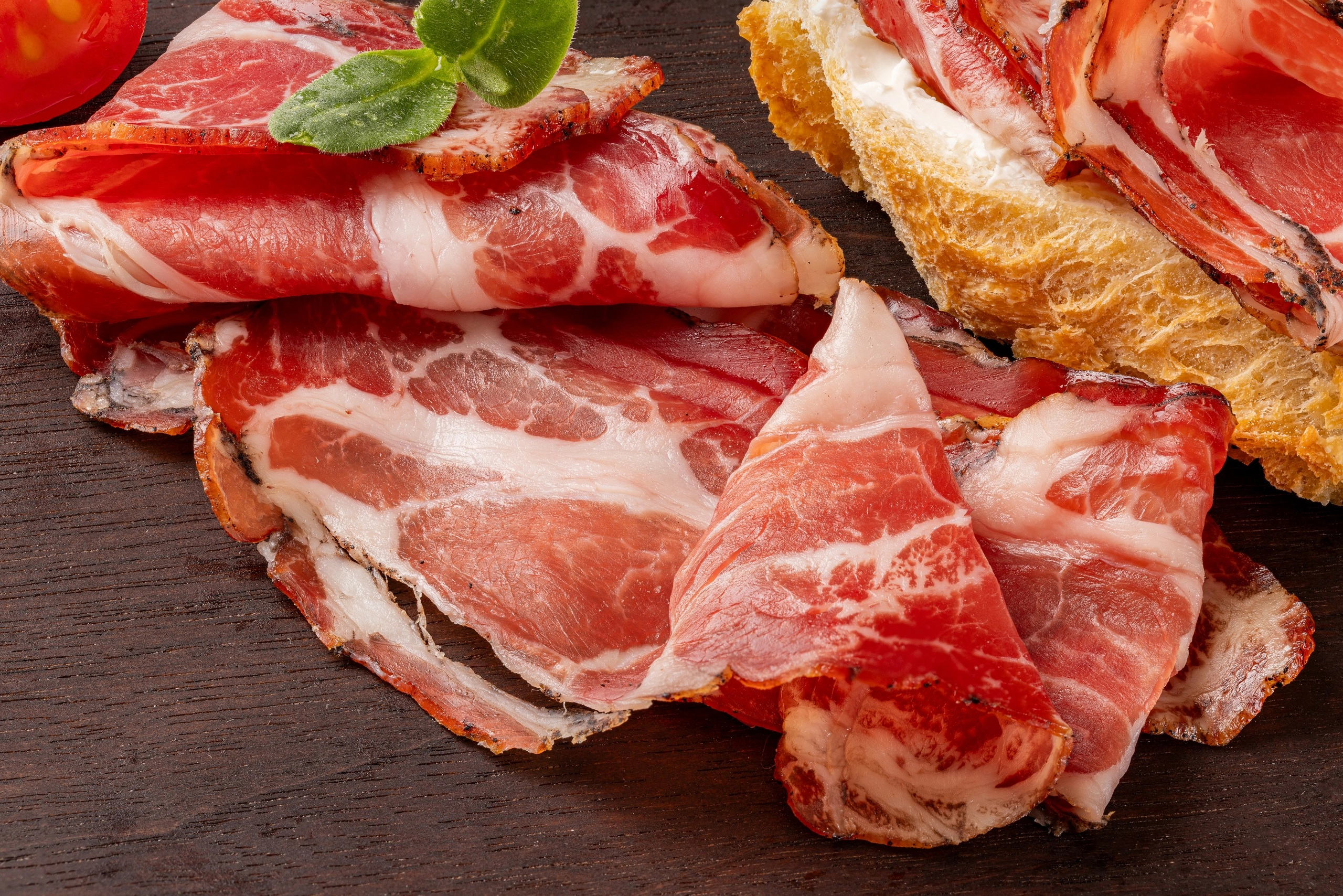 Шейка свиная сыровяленая нарезка 100 г