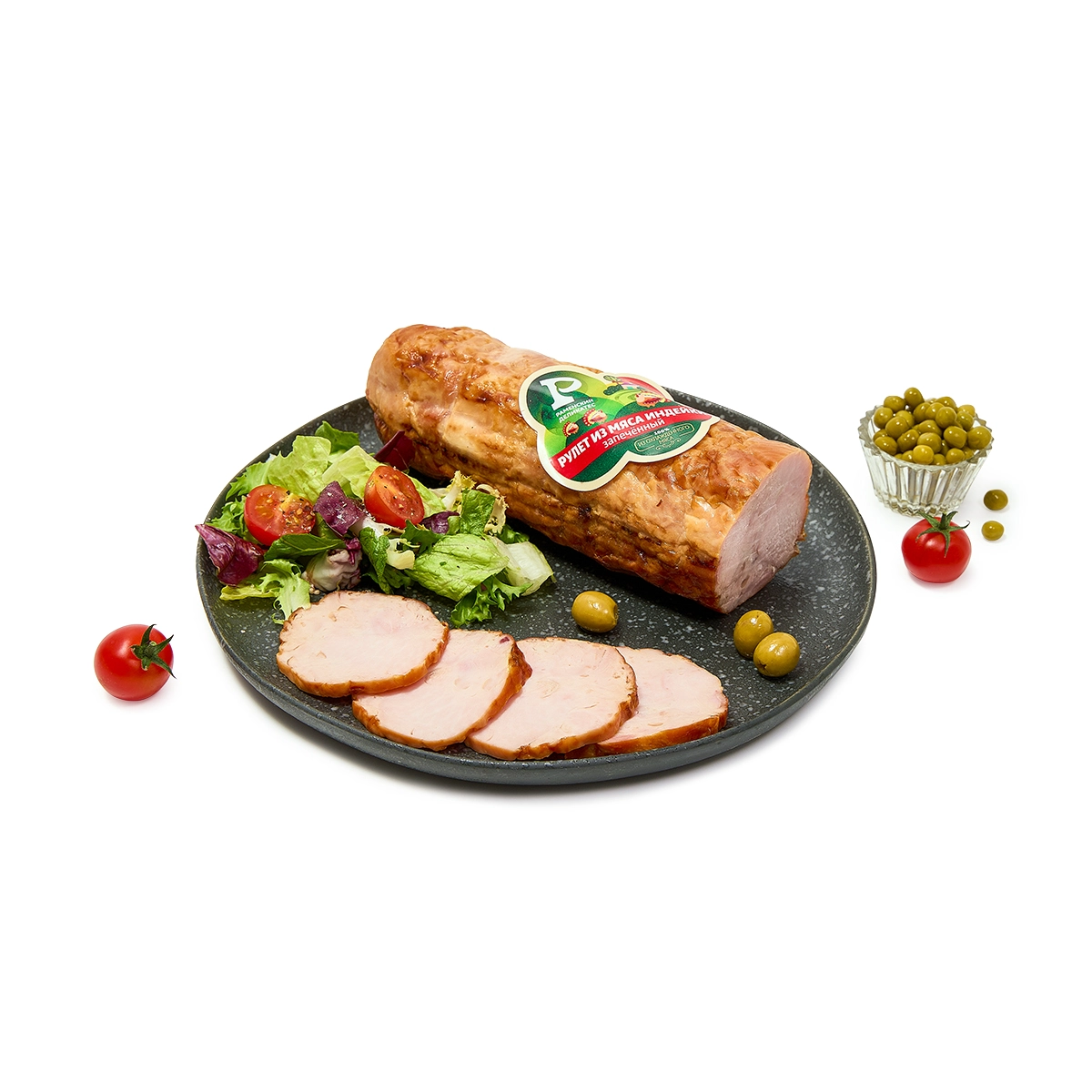 Рулет из мяса индейки запеченный