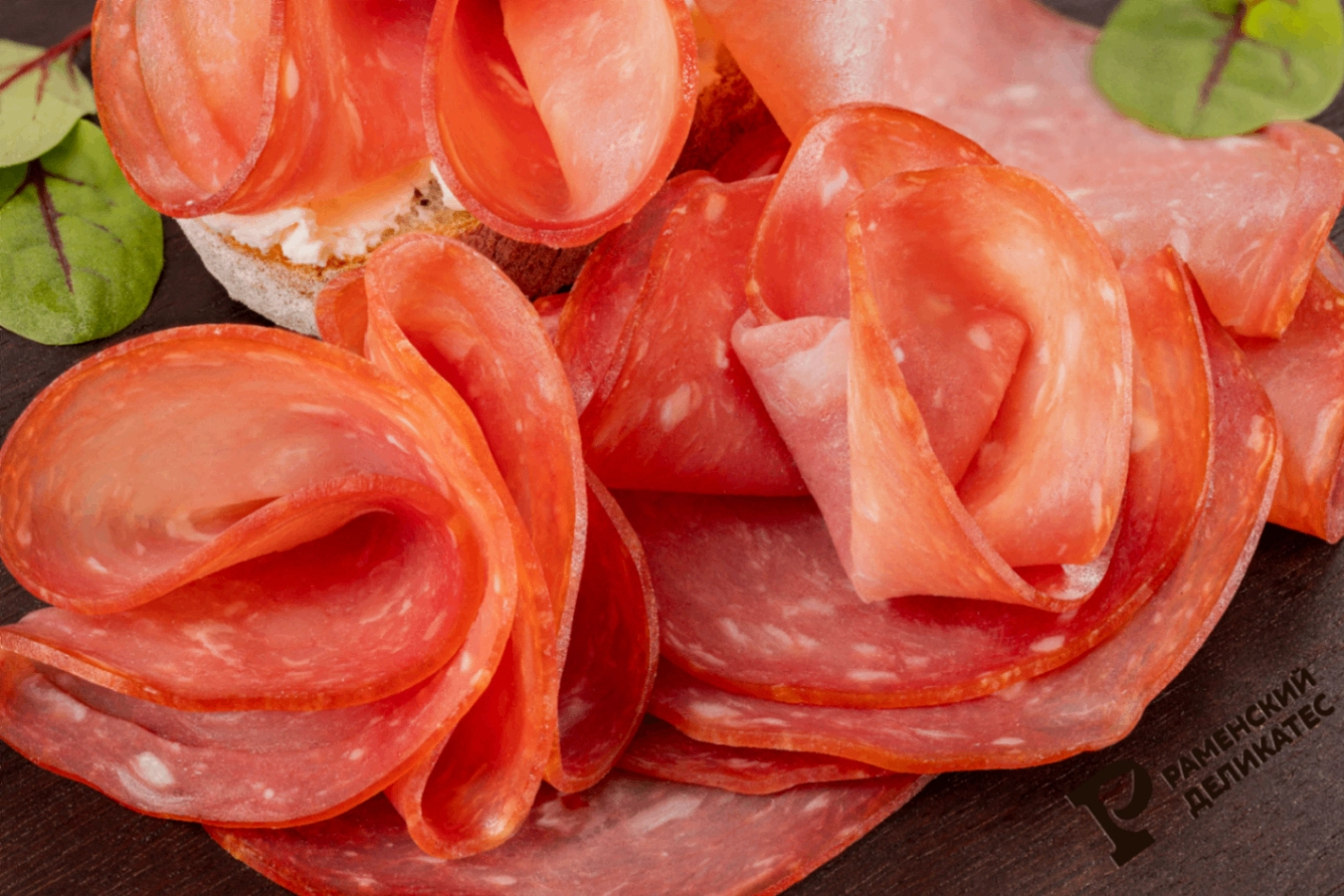 Колбаса Прошутто сырокопченая нарезка 100 г